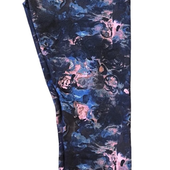 LULULEMON CROPPED MIDRISE WUNDER UNDER LEFGINGS..! Size 8 - Picture 4 of 6